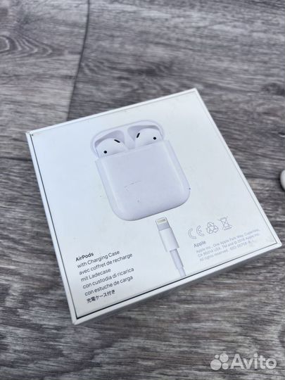 Наушники Apple AirPods 2