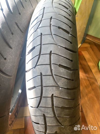 Продам мотошины Michelin Pilot Road 4 GT