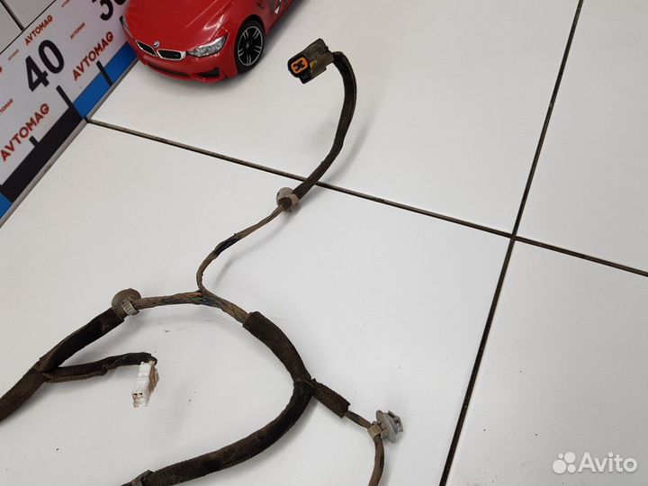 Электропроводка двери задняя правая (Kia Cerato)