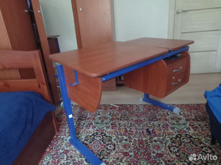 Растущая парта Астек Элара