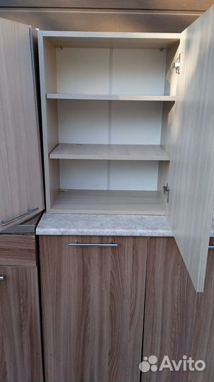 Большая и красивая кухня доставка грузчики