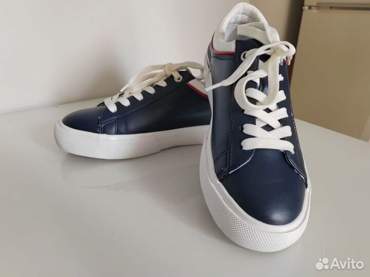 Tommy hilfiger кеды женские 38