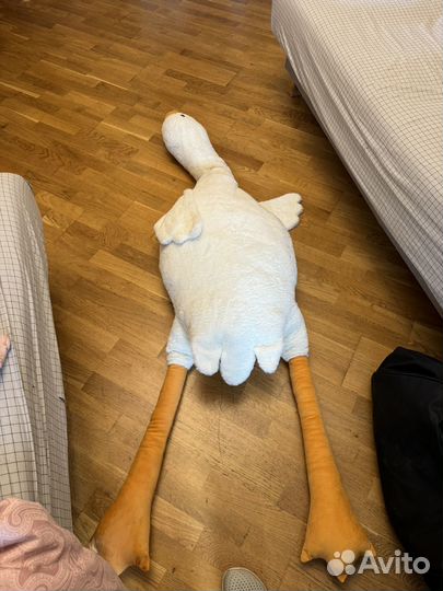 Большая мягкая игрушка гусь