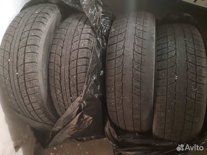 Triangle Snowlink PL02 155/70 R13