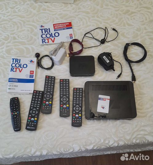 Комплект триколор на 2 тв