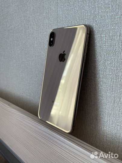iPhone Xs Max, 64 ГБ