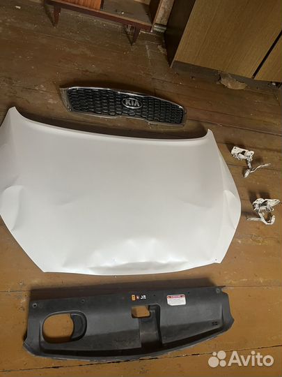 Kia sorento капот