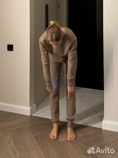 Теплый шерстяной костюм