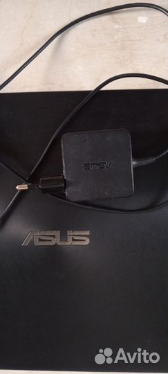 Ноутбук asus x553m