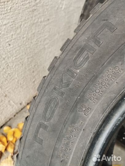 Nokian Tyres Hakkapeliitta 8 235/60 R18