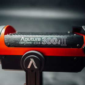 Aputure LS-C300D II V-Mount