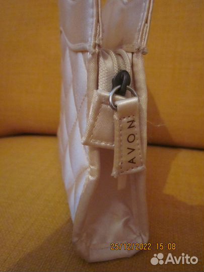 Косметичка Avon
