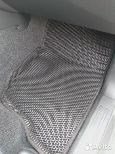 Автоковры водительские EVA Nissan Bassara JU30 Ева