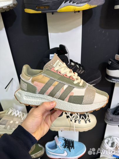 Кроссовки adidas retropy e5