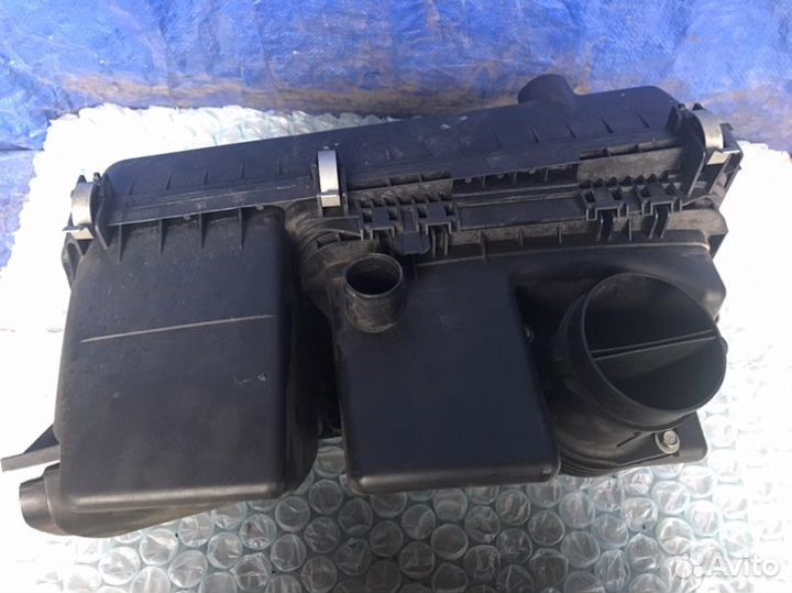 Корпус воздушного фильтра Cadillac Dts KH5