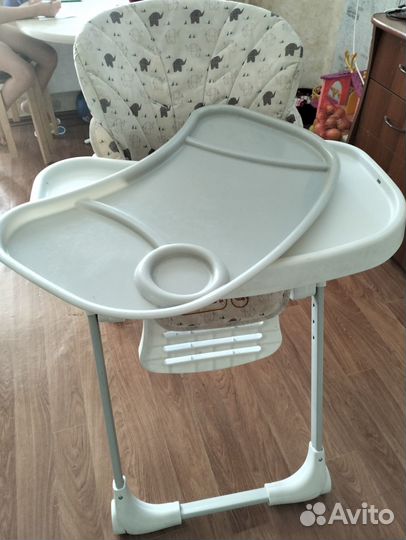 Продам стульчик для кормления