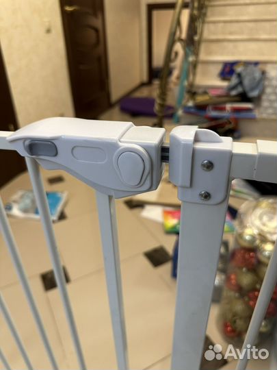 Ворота безопасности для детей/животных