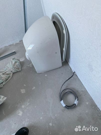 Унитаз подвесной с инсталляцией grohe