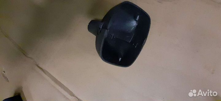 Кожух зеркала Skoda Yeti 2011