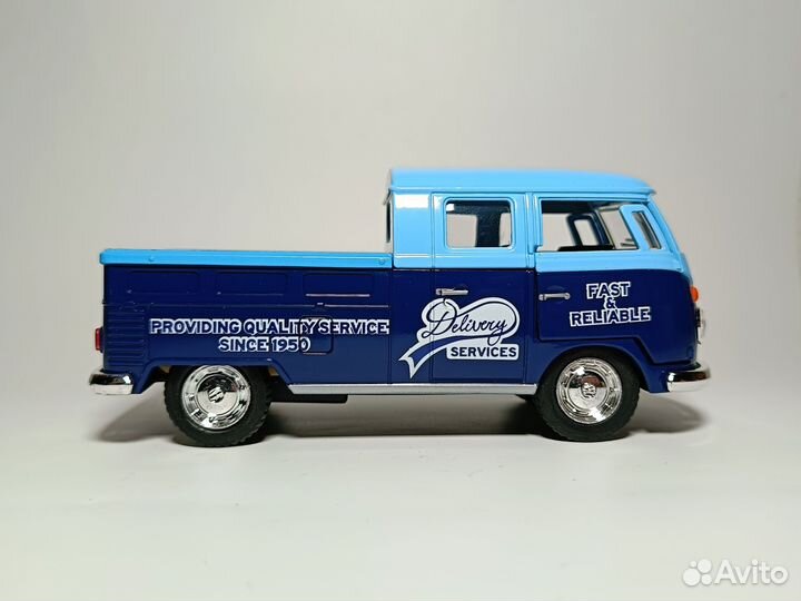 Модель 1963 Vokswagen Bus Kinsmart 1:34