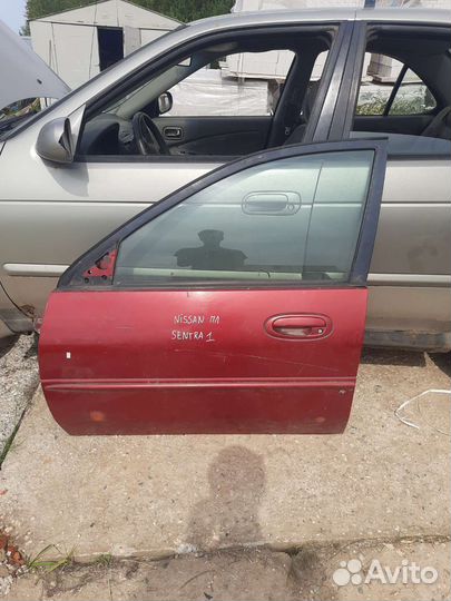 Дверь nissan sentra
