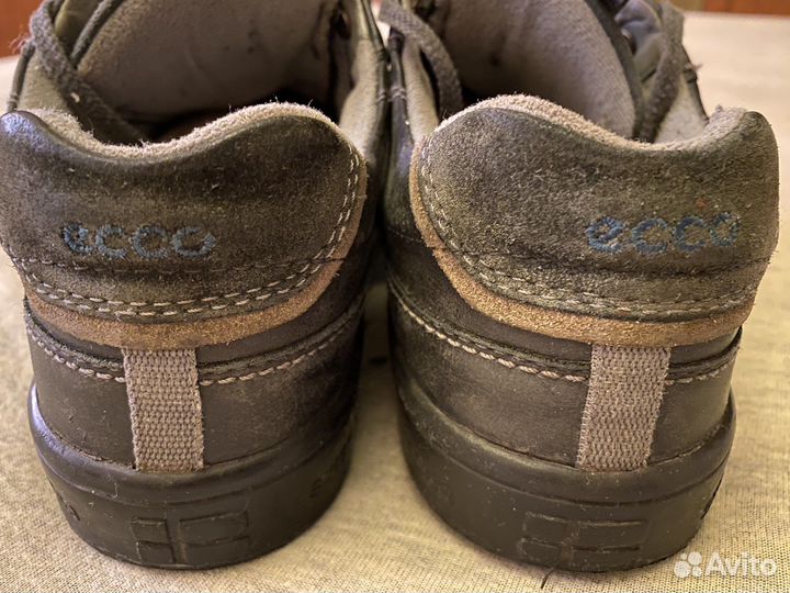 Кроссовки ecco 36