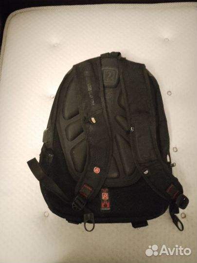 Рюкзак школьный (ранец, портфель)