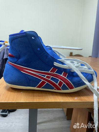 Борцовки asics tiger