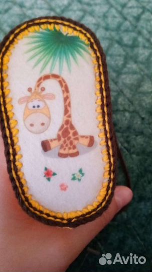 Вязаная шапка и ботиночки