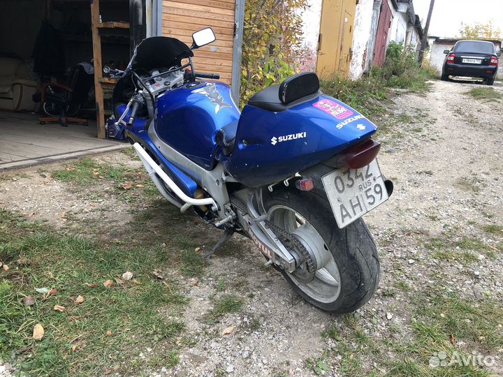Suzuki GSX-R 750