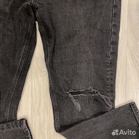 Женские джинсы zara 40