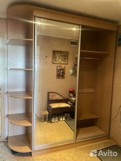 Шкаф купе с зеркалами бу