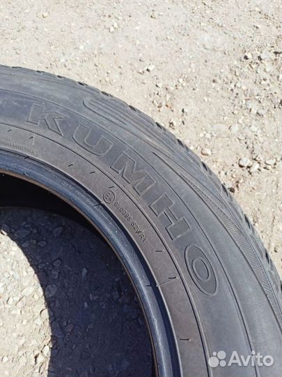 Kumho Road Venture 798 225/65 R17