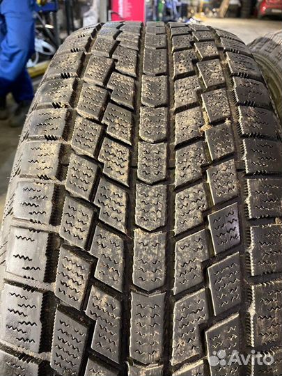 Hankook Winter I'Cept IZ W606 235/60 R18 103T