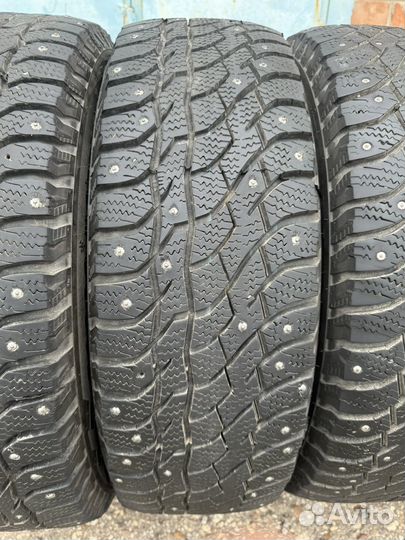 Viatti Bosco Nordico V-523 215/65 R16