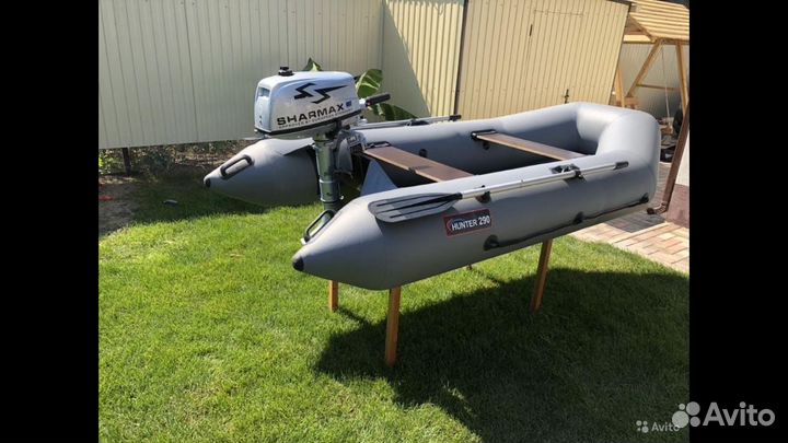 Лодка hunter 290 с мотором sharmax 5