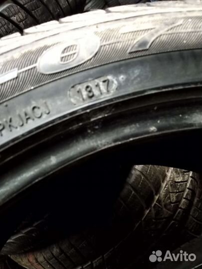 Westlake SA07 255/40 R19