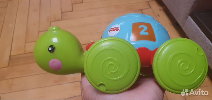 Черепаха каталка fisher price