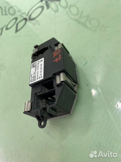 Резистор отопителя Audi Q7 4L 3.0L BUG 2008