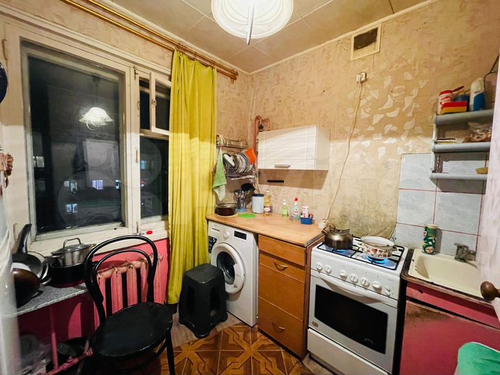 Комната 12 м² в 3-к., 5/5 эт.