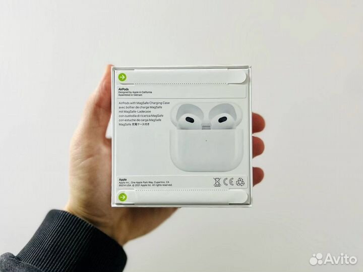 Наушники Apple AirPods 3 Lighting (Новые)