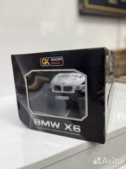 Машинка на радиоуправлении. Аатомобиль