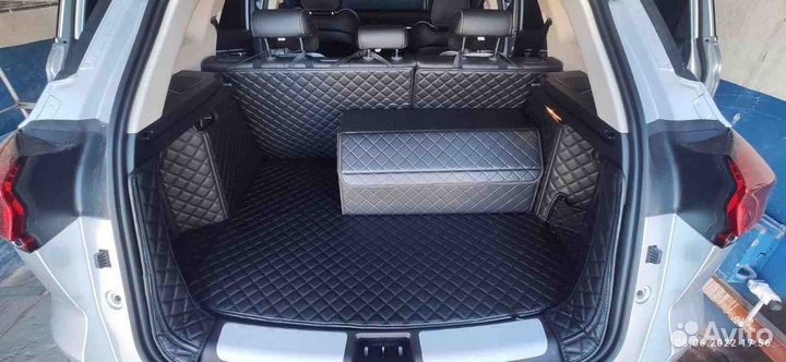 3D коврики в багажник Geely Atlas PRO 2022