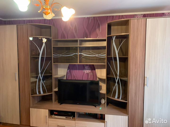 Стенка в гостиную бу