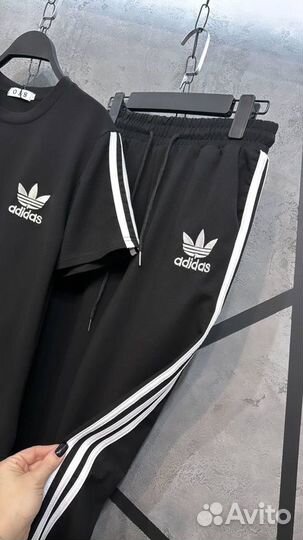 Костюм Adidas