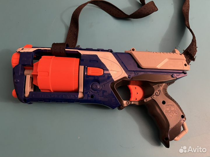 Nerf strongarm