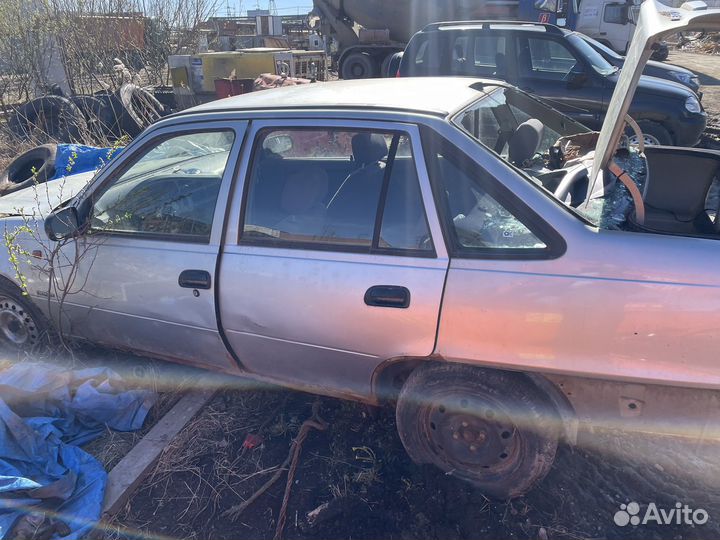 Автомобили на запчасти