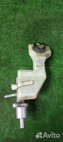 Главный тормозной цилиндр Mazda Mazda3 BK LF17