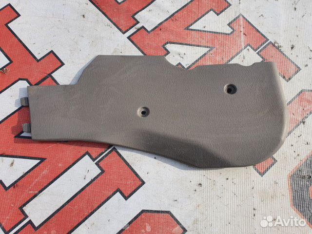 Накладка консоли передняя правая Vortex Estina