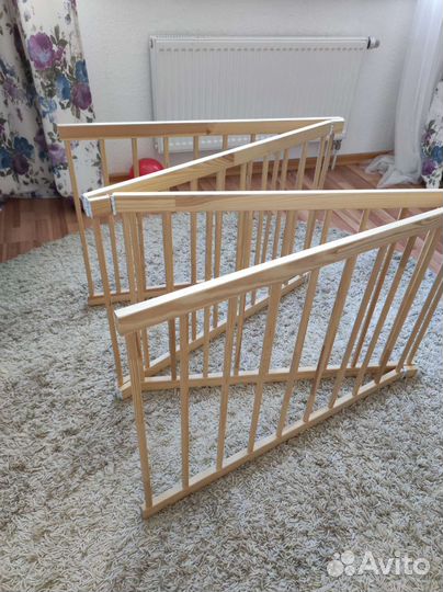 Манеж недоделанный ручная работа